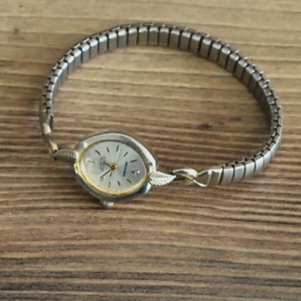 Milan Diamond Quartz Women's Watch Gold/Silver Vintage
